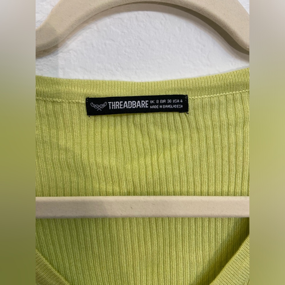 Threadbare Bright Lime Green Knit Ruffled Button Up Crop Top Size 4/Small - Picture 3 of 5